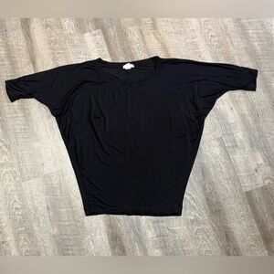 Toska Classic Black Short Sleeve Tee